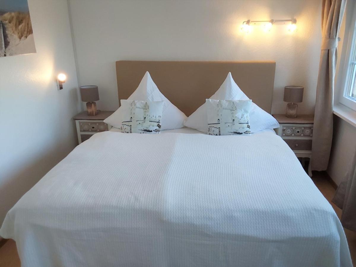 Landhotel Garni Zur Linde Ratekau Exterior foto